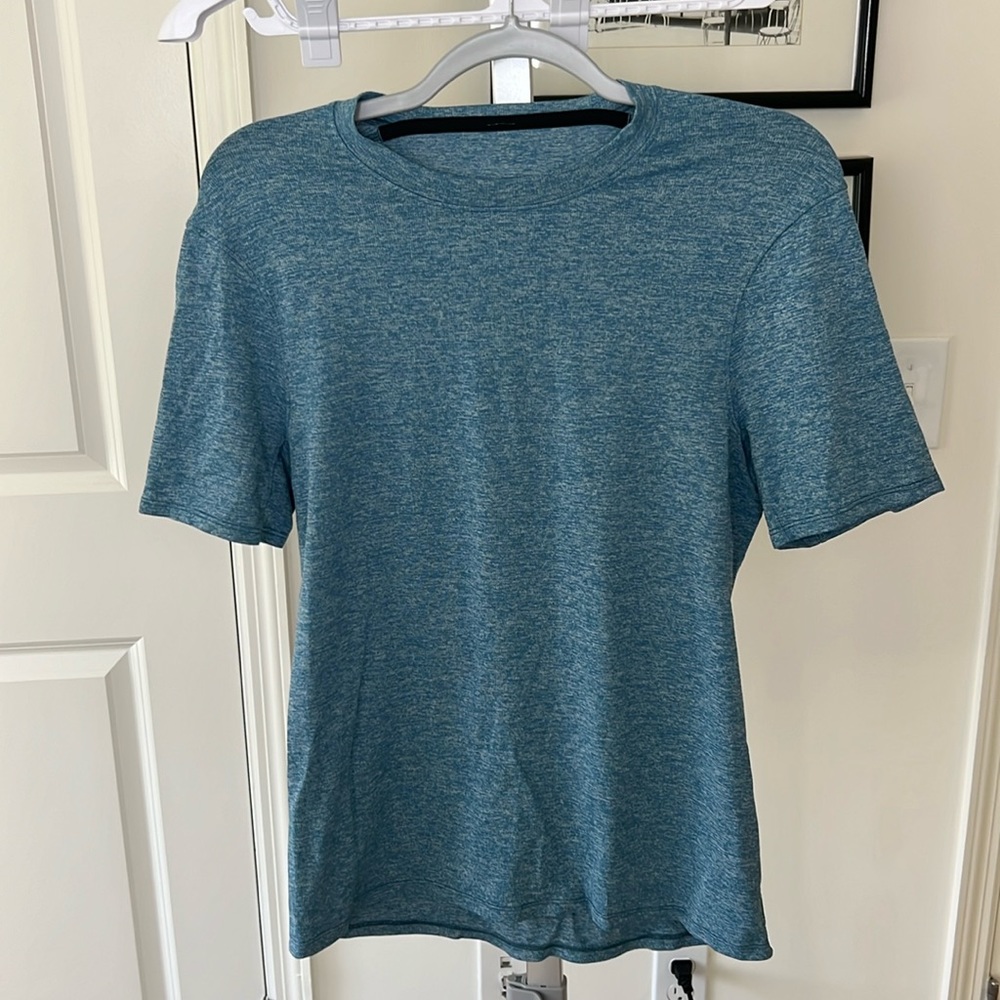 Men’s Lululemon Blue Golf Polo Tshirt